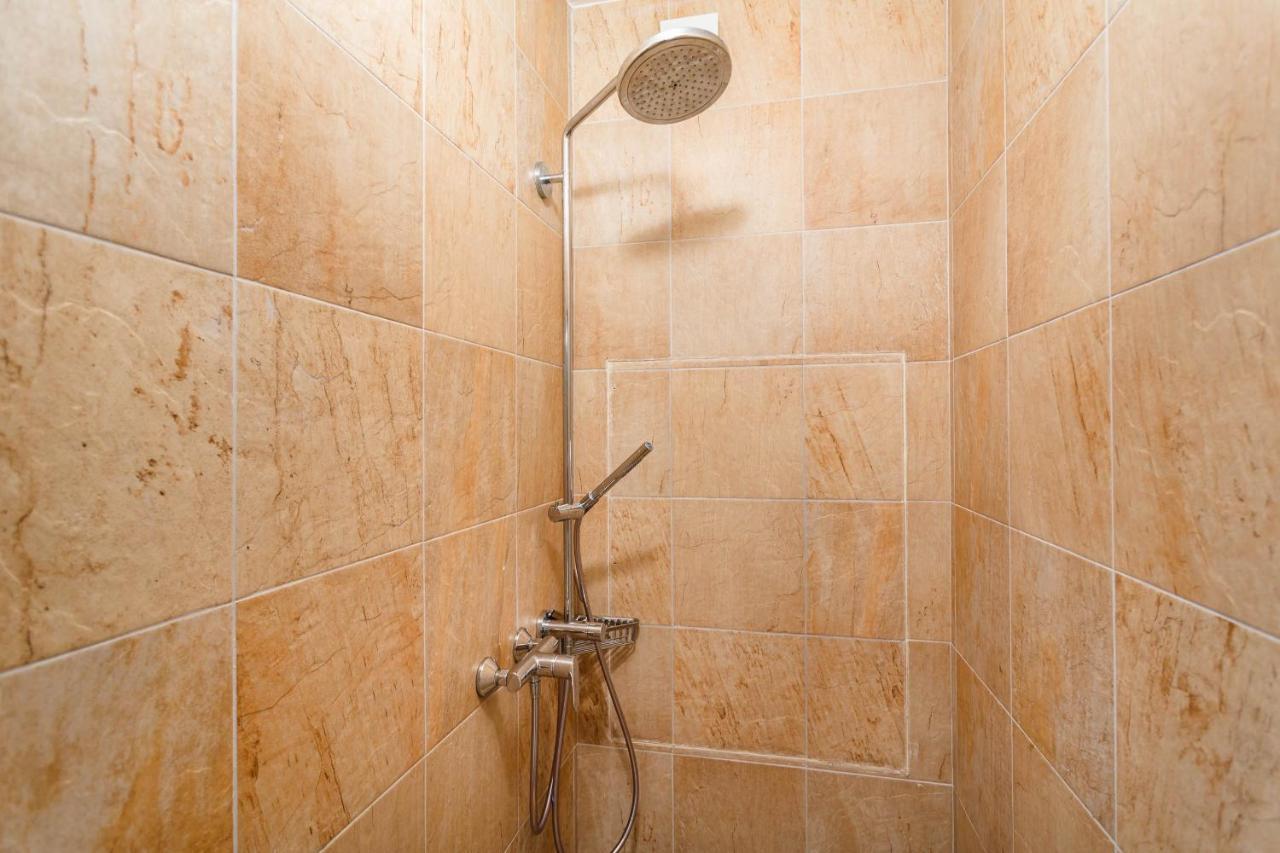 Villa Kamenica Kras エクステリア 写真